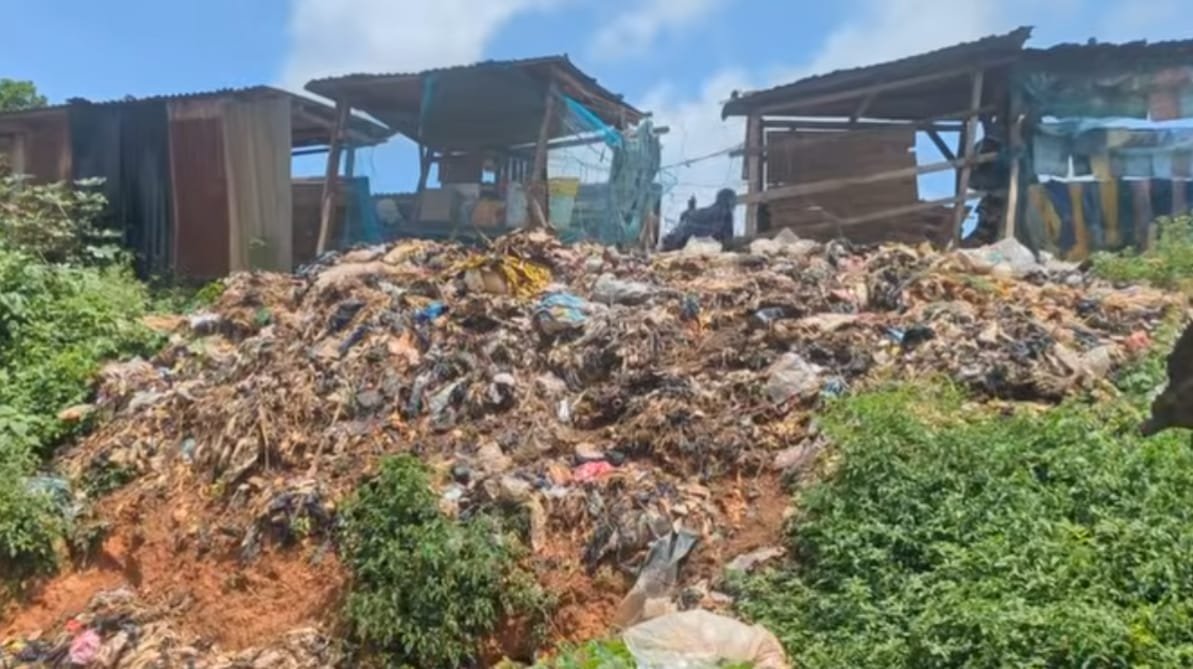 Traders and residents at Ikirun Alamisi Market seek help with refuse dumping